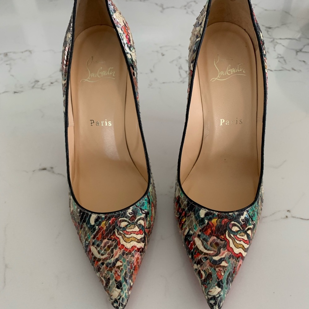 NEW Christian Louboutin Décolleté Python Pump sz38